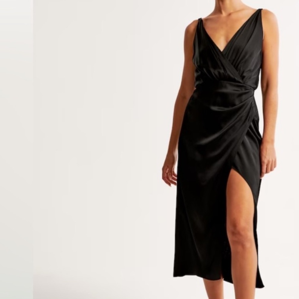 Abercrombie & Fitch Black Wrap Satin Midi Dress. Size XL